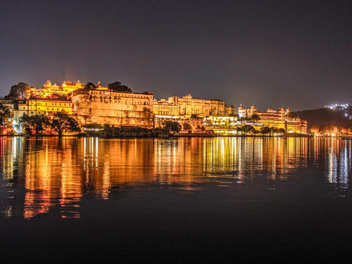 udaipur tour package from indore