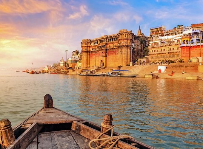 VARANASI-PRAYAGRAJ-AYODHYA TOUR – 5 DAYS